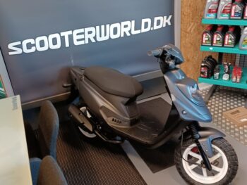 PGO Hot Matgrå 30 km/t hos scooterworld.dk