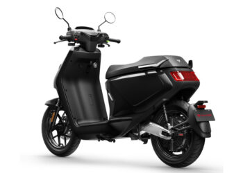 NIU MQi GT sort elektrisk scooter