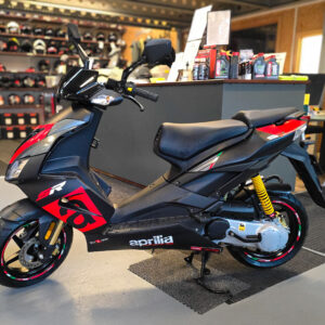 brugt aprilia SR 50 R få kilometer